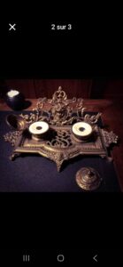 encrier sur pied en bronze